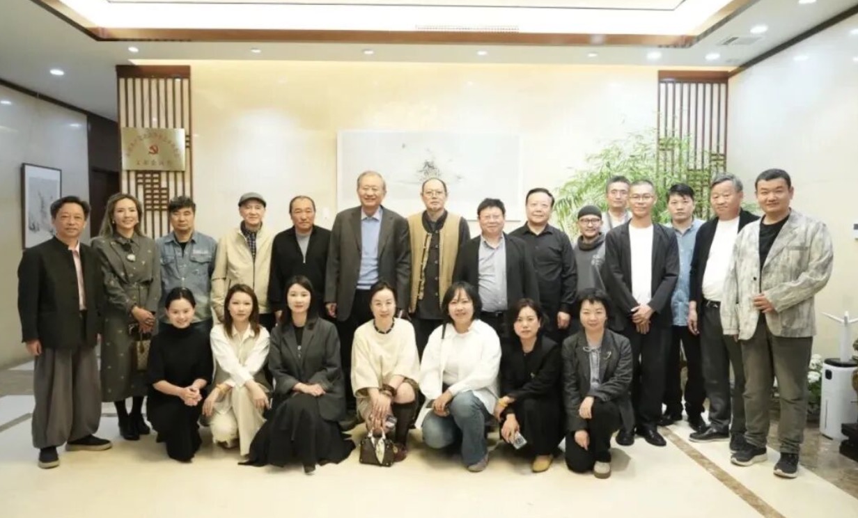 华亚座谈｜“造化一痕——黄梦洁作品展”研讨会顺利举办